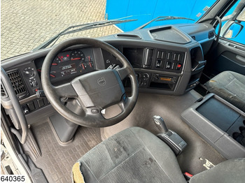 Камион со кабинска шасија Volvo FM 410 8x4, EURO 5, PTO: слика 5