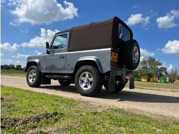 Автомобил LAND ROVER