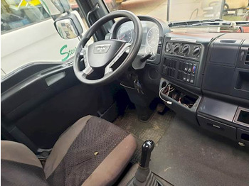 Interior photo 1: Транспортер на контејнер/ Камион со променливо тело MAN TGM 15.290 4X2 LL