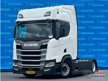 Камион влекач SCANIA R 450