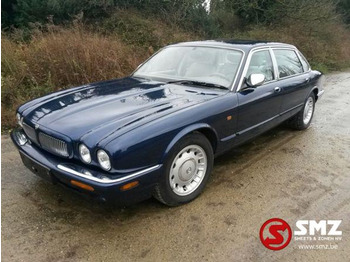 Автомобил JAGUAR