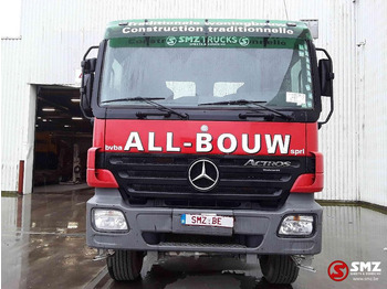 Камион со кабинска шасија Mercedes-Benz Actros 1832 4x4 209000 km!!: слика 2