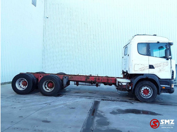 Камион со кабинска шасија Scania 164 580 6x4: слика 4