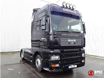 Камион влекач MAN TGA 18.360