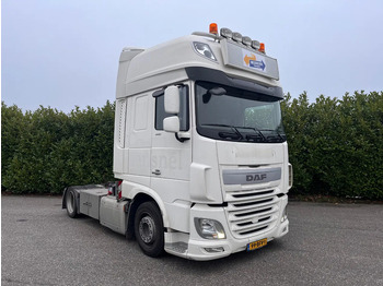 Камион влекач DAF XF 440