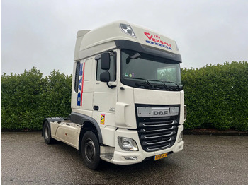 Камион влекач DAF XF 460