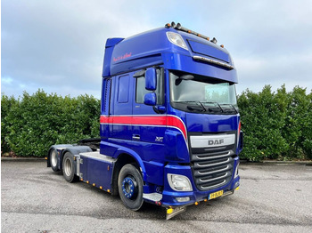 Камион влекач DAF XF 510
