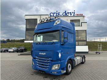 Камион влекач DAF XF 460