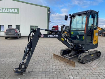 Мини багер VOLVO EC18E