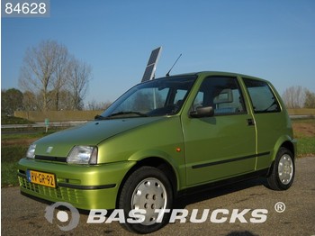 Автомобил Fiat Cinquecento SX 0.9: слика 1