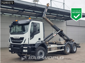 Камион со кука за подигање IVECO X-WAY