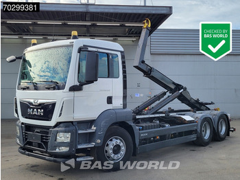 Камион со кука за подигање MAN TGS