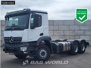 Камион со кабинска шасија MERCEDES-BENZ Arocs 2636