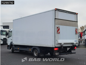 Камион сандучар Mercedes-Benz Atego 818 4X2 8tonner Automatic 1000kg Ladebordwand Euro 6: слика 2