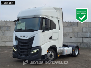 Камион влекач IVECO S-WAY