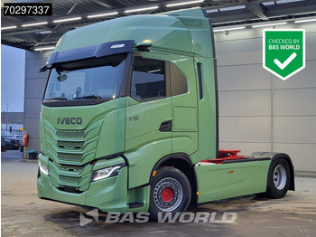 Камион влекач IVECO S-WAY