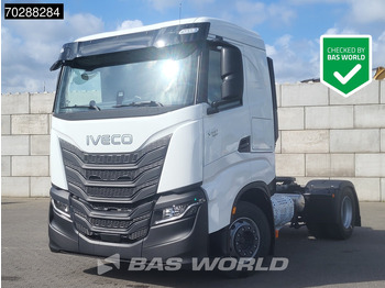 Камион влекач IVECO S-WAY