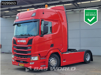 Камион влекач SCANIA R 450