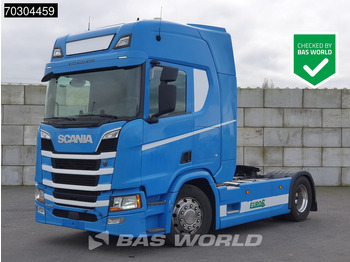Камион влекач SCANIA R 450