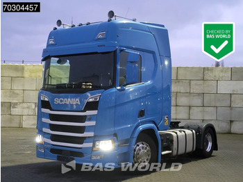 Камион влекач SCANIA R 450