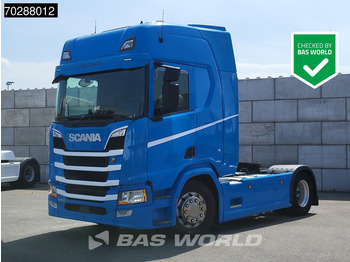 Камион влекач SCANIA R 450