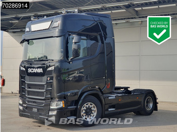 Камион влекач SCANIA S 500