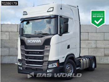 Камион влекач SCANIA S 500