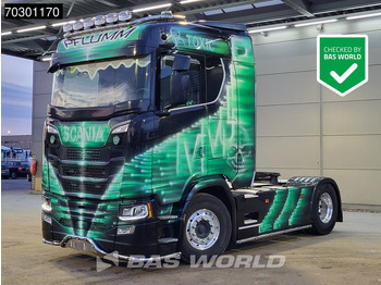 Камион влекач SCANIA S 520