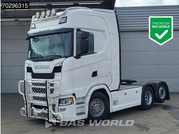 Камион влекач SCANIA S 540