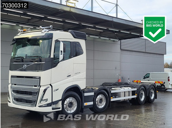 Камион со кабинска шасија VOLVO FH16 750