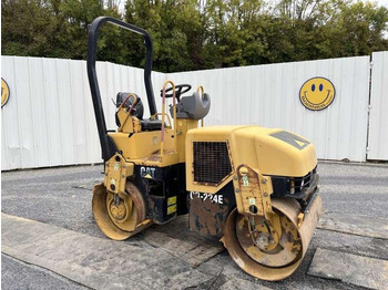 Ваљак за пат CATERPILLAR