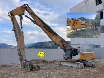 Багер за уривање LIEBHERR