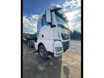 Камион влекач MAN TGX 33.480