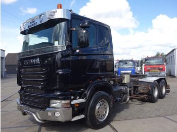 Камион влекач SCANIA R 620