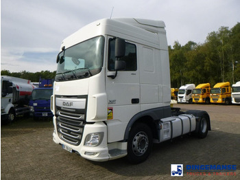 Камион влекач DAF XF 460