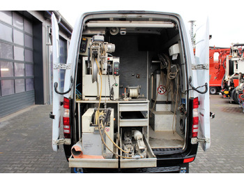 Вакуумски камион MERCEDES-BENZ Sprinter 516