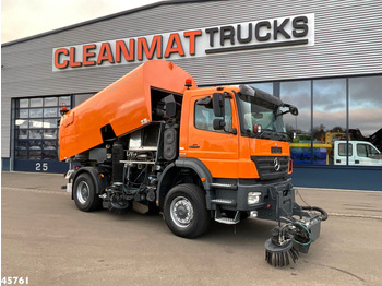 Возило за метење BUCHER