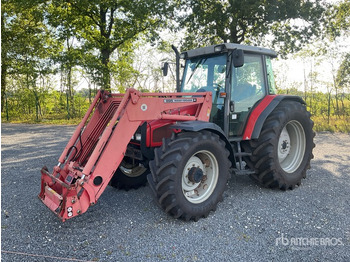 Трактор MASSEY FERGUSON