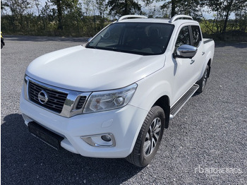 Пикап NISSAN Navara