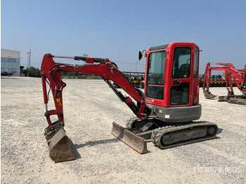 Мини багер BOBCAT E26