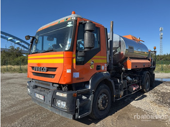 Камион со кука за подигање IVECO Trakker