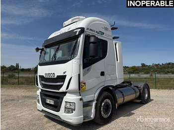 Камион влекач IVECO Stralis 460