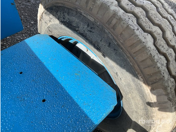 Дигачка зглобна платформа 2014 Genie Z45/25J 2WD Dual Fuel Articulating Boom Lift: слика 5