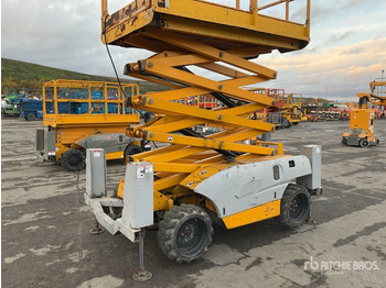 Кревач ножица 2015 Haulotte Compact 12DX 4x4 Diesel Scissor Lift: слика 5 Кревач ножица 2015 Haulotte Compact 12DX 4x4 Diesel Scissor Lift: слика 5