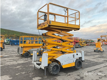 Кревач ножица 2015 Haulotte Compact 12DX 4x4 Diesel Scissor Lift: слика 2 Кревач ножица 2015 Haulotte Compact 12DX 4x4 Diesel Scissor Lift: слика 2
