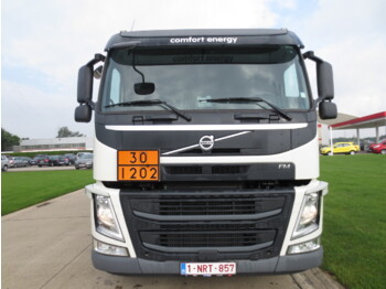 Камион цистерна VOLVO FM: слика 2