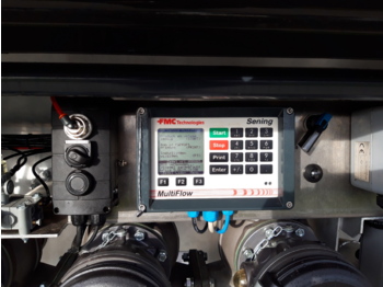 Камион цистерна Volvo FM: слика 4