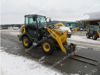 Натоварувач на тркала KOMATSU WA70