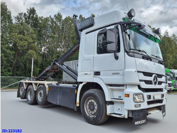 Камион со кука за подигање MERCEDES-BENZ Actros 2551