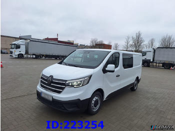 Комби со двојна кабина RENAULT Trafic